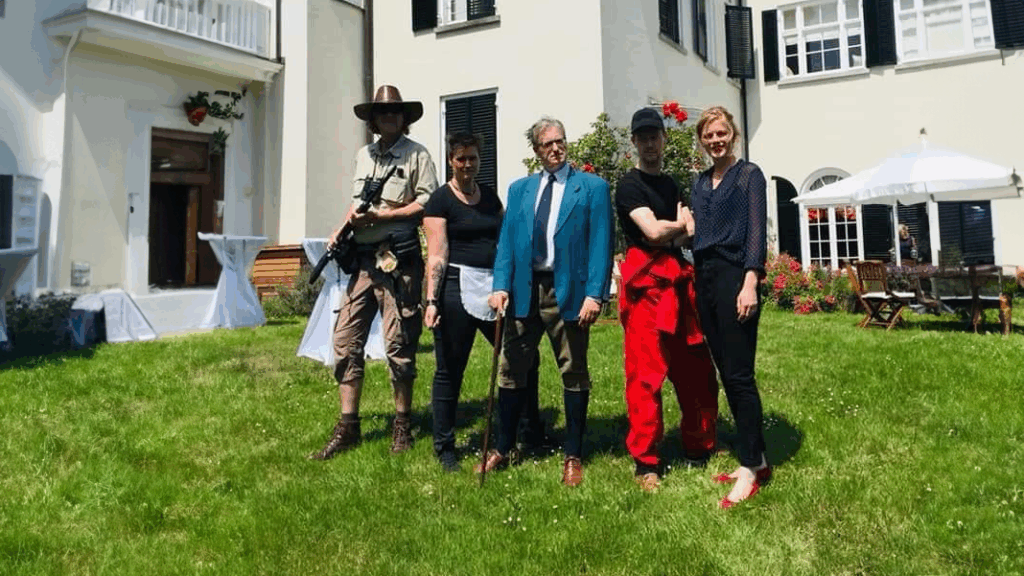 20251103_185251508_iOS