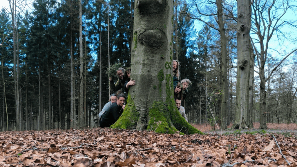 20251103_185755543_iOS